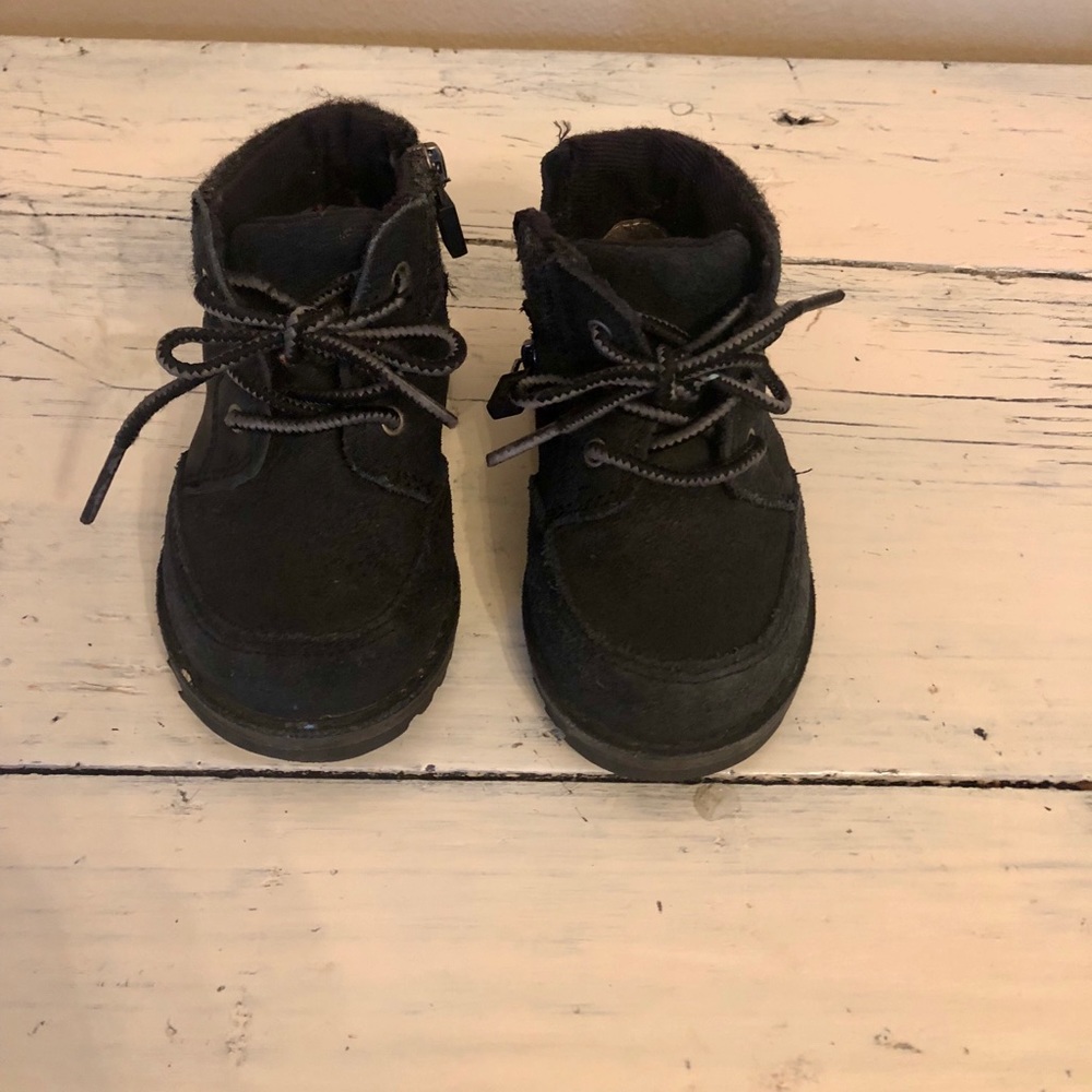 Toddler Ugg Boots, Size 6